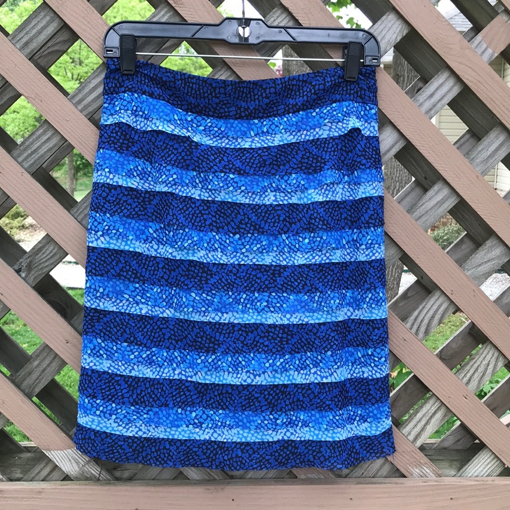 WHBM LAYERED SKIRT